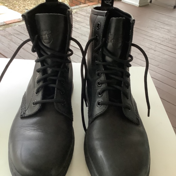 Dr Martens Air Wair Bouncing Soles Size 8 Mens New Condition - Picture 3 of 10